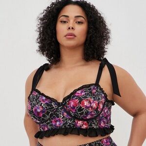 Torrid Satin Ruffle Underwire Longline Bra in Water Outline Floral Size 2 2X